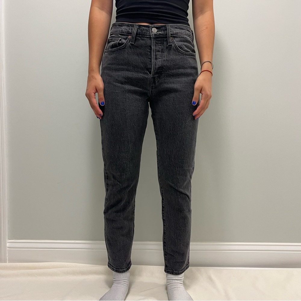 Levi’s Black Wash Wedgie Jeans